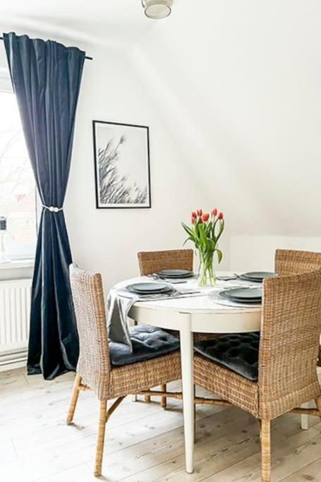 Modernes Apartment Mit Balkon Free Parking Netflix Celle Dış mekan fotoğraf