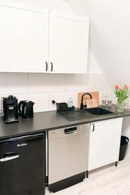 Modernes Apartment Mit Balkon Free Parking Netflix Celle Dış mekan fotoğraf