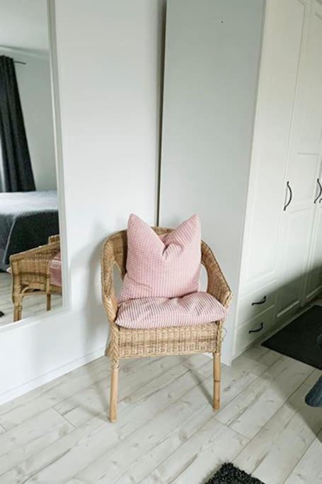 Modernes Apartment Mit Balkon Free Parking Netflix Celle Dış mekan fotoğraf
